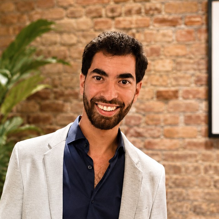 Ari Weber