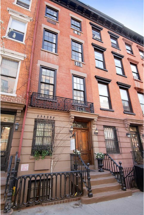 358 Marcus Garvey Boulevard, Brooklyn